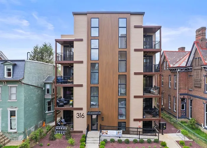 Apartment Pfr - Highland, 3br 2ba Shadyside Condo, Ada, Free Parking Pittsburgh