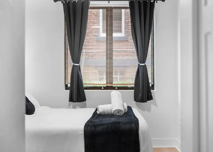 Pfr - Highland, 3br 2ba Shadyside Condo, Ada, Free Parking * Pittsburgh