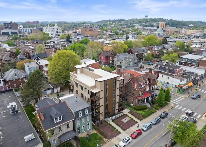 Pfr - Highland, 3br 2ba Shadyside Condo, Ada, Free Parking *